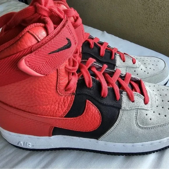 Nike Air Force 1 High 07 LV8 size 9 - Picture 2 of 4